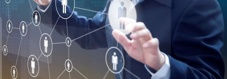 O OrangeHRM, uma solução de software open-source para recursos humanos, surge como uma ferramenta poderosa para centralizar e otimizar a gestão de férias e assiduidade