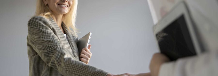 CRM, automatização de marketing e inteligência artificial o trio essencial para transformar a tua relação com os clientes